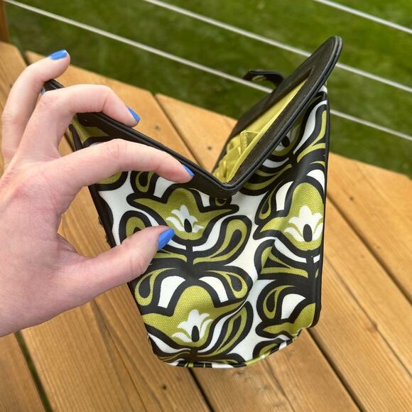 🧡SALE: Petunia Pickle Bottom Dancing In Dublin Green Floral Designer Diaper Bag - Picture 4 of 11